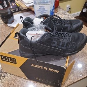5.11 Tactical Recon Trainers New In Box